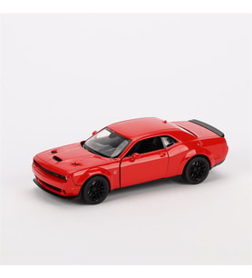 Motormax 1:24 2018 Dodge Challenger SRT Hellcat Wideboy Diecast Model Araba Kırmızı