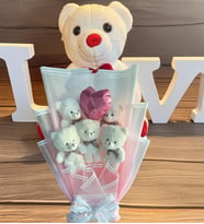 Premium 35 cm Peluş Ayı ve Kalp Balonlu Romantik Pembe Peluş Ayıcık Buketi (Beyaz)