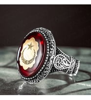 925 Ayar Gümüş Kehribar Taşlı Ayetel Kürsi İşlemeli Ayyıldız Desenli Yanları Süslemeli Erkek Yüzük