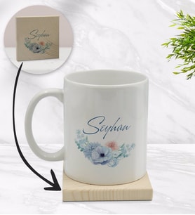 BK Gift Kişiye Özel Çiçek Tasarımlı Beyaz Kupa Bardak ve Ahşap Bardak Altlığı Hediye Seti - Model 24