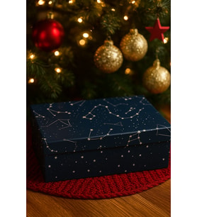 15,5×22,5×8 cm Astroloji Cosmic Temalı Dikdörtgen Lüks Yılbaşı Hediyelik Karton Kutu