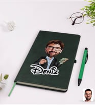 BK Gift Kişiye Özel Erkek Milyoner Karikatürlü Yeşil Termo Deri Defter Kalem Seti Model 1