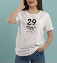 BK Gift 29 Ekim Tasarımlı Kadın Beyaz T-shirt-4, Arkadaşa Hediye, 29 Ekim Hediyesi Hediyesi, Trend Tişört, 100.Yıl Hediyesi