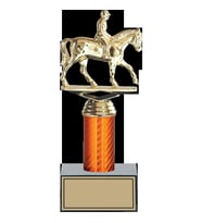 ODAK KUPA - Figürlü Kupalar - At / Binici Figürlü Kupalar FG-003 A - 24 cm