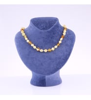 Kehribar (Fosilleşmiş Çam Reçinesi) Kolye 8 mm - M367
