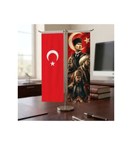 Türk Liderleri ve Türk Bayrağı Kırlangıç T tipi Masa Bayrak Takımı