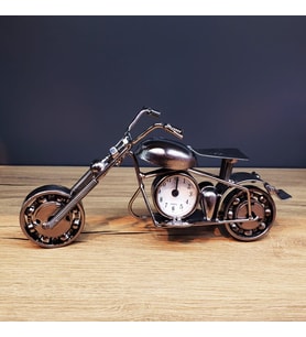 Masaüstü Dekoratif Metal Motor Saat