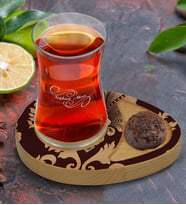 BK Gift Kişiye Özel Retro Motif Tasarımlı Doğal Ahşap Tabaklı Heybeli Çay Bardağı Sunum Seti Model 7