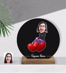 BK Gift Kişiye Özel Kadın Karikatürlü Yuvarlak Ahşap Biblo-2