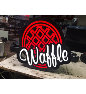 Kırmızı Renk Waffle Yazılı Tabela 3D Led Neon Etkili Işıklı Tabela 30X45 CM Tek Taraflı