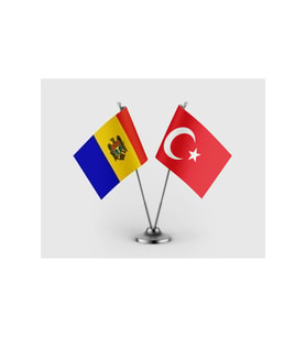 Moldova ve Türkiye Bayrağı İkili Saten Masa Bayrağı Takımı