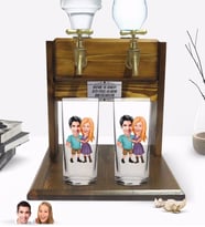 BK Gift Kişiye Özel Sevgililer Tasarımlı İkili Rakı Bardağı ve Çift Musluklu Doğal Ahşap Rakı Standı-80 (Model 1)
