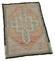 Pembe Turkuaz Geometrik Motifli Salon Halısı El Dokuma Bordür Detaylı Etnik Stil Dekor
