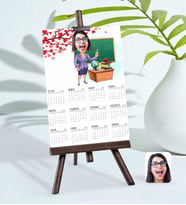 BK Gift Kişiye Özel 15x21 cm Fotoğraf Kartlı Kadın Öğretmen Karikatürlü Şövaleli 2024 Takvim-1