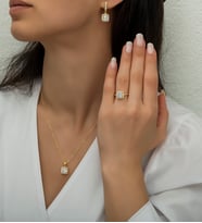 Gold renk kare form gümüş bayan set