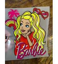 17X16 CM ÜTÜ İLE YAPIŞAN BARBİ KIZ ARMA TRANSFER BASKI KOT TİŞÖRT BASKI