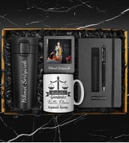 Avukatlara Özel Tasarım Kişiye Özel Siyah Defter & Siyah Kupa & 400 ML Çelik Termos & Deri Kılıflı Touch Pen Kalem & Fotoğraf Çerçevesi