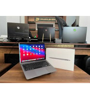 Apple MacBook Air İKİNCİ EL GARANTİLİ M1 Çip 8GB 256GB SSD macOS 13" QHD Uzay Grisi MGN63TU/A