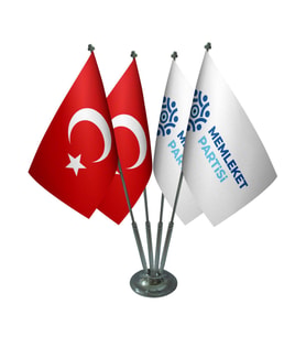 Masa Üstü Memleket Partisi Bayrağı Türk Bayrağı Dörtlü Krom Direk Masa Bayrak Seti