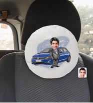 BK Gift Kişiye Özel Plakalı Erkek Volkswagen Polo Karikatürlü Yuvarlak Araç Koltuk Yastığı-1