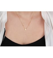 Glorria Gümüş 3 Boyutlu Minimalist M Harfi Kolye (Çok Renkli)
