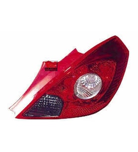 Opel Corsa D 2007 2010 Stop Lambası Sağ 3 Kapı (Oem No:1222131)
