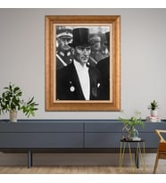Altın Varaklı Çerçeveli Paspartulu Atatürk Tablo TR0697 (Gold)
