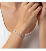 Gümüş Kaplama Zirkon Taşlı Minimal Yonca Motifli Şans Bilekliği Asansörlü