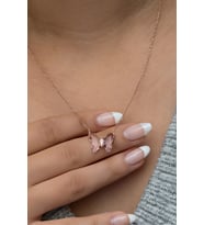 925 Ayar Gümüş Pembe Zirkon Taşlı Kelebek Kolye
