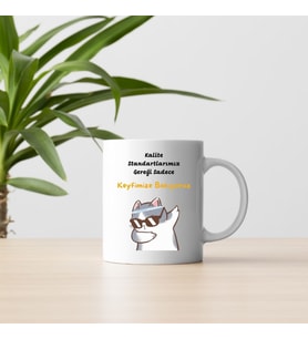 Komik Kedi Temalı Kahve Kupası – Keyfimize Bakıyoruz Tasarımlı Hediyelik Kupa