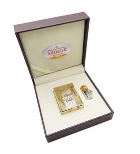 Ardeur® Heritage Gold Desen Oymalı İsme Özel Çakmak Hediyelik Çakmak