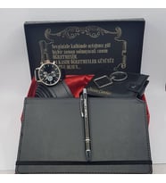 KİŞİYE ÖZEL ERKEK HEDİYE SETİ (KEMER-SAAT-CÜZDAN-ANAHTARLIK-DEFTER VE HEDİYE KALEM)