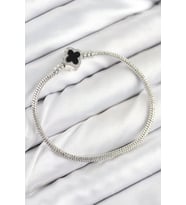 Pirinç Charm Zirkon Taşlı Yonca Model Gümüş Renk Kadın Bileklik - TJ-BB7800