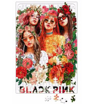 Çiçekler Arasında Blackpink Kpop Puzzle 240 Parça Yapboz