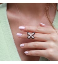 Siyah Zirkon Taşlı Kelebek Model Rose Gold Kaplama Gümüş Kolye