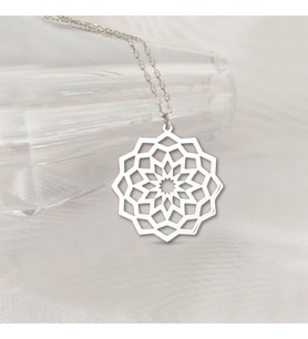 Vaoov 925 Ayar Gümüş Geometrik Desenli Kolye
