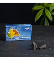 NAG CHAMPA KOKULU KONİK TÜTSÜ (Karışık)