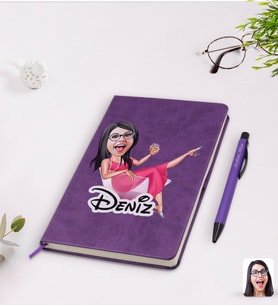 BK Gift Kişiye Özel Kadın Patroniçe Karikatürlü Mor Termo Deri Defter Kalem Seti Model 1