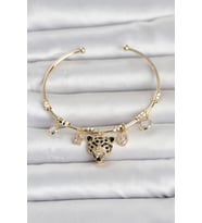Pirinç Gold Renk Leopar Detaylı Charmlı Kadın Bileklik TJ-BB8490