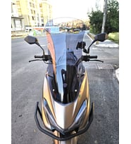 MOTOCAM Küba Newlight 50 Pro Ön Cam 2023-2026 Model 68cm Füme Renkli 4mm ORTA BOYLU