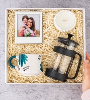 Kadınlara Özel Fotoğraflı Çerçeve Mum French Press Ve El Yapımı Fincan Seti