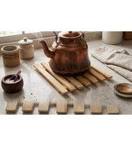 Bambu Izgara Nihale – Doğal Bambu Tencere ve Tava Altlığı, Isıya Dayanıklı, Kaymaz Tezgâh Koruyucu