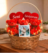 Sevgililer Gününe Özel Seni Seviyorum Tasarımlı Kırmızı Peluş Ayıcık Sepeti