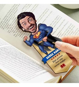 Süper Adam Karikatürlü Kitap Okuma Ayracı