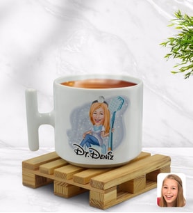 BK Gift Kişiye Özel Kadın Diş Hekimi Karikatürlü T Kulplu Beyaz Middle Kupa Bardak-2