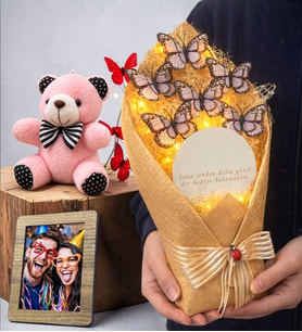 Size Özel Fotoğraflı Led Işıklı Aynalı Kelebek Buketi & Pembe Ayıcıklı (Beyaz)