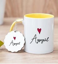 Kişiye Özel İsim Yazılı Minik Kalpli Sarı Kupa Bardak ve Anahtarlık