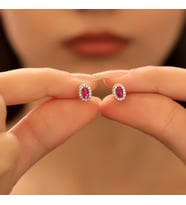 925 Ayar Gümüş Ruby Taşlı Oval Küpe