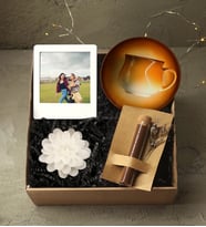 Kişiye Özel İnstagram Çerçeve & Renkli Kahve Fincanı & Tüplü Kartlı Türk Kahvesi & Dekoratif Mum Hediye Seti