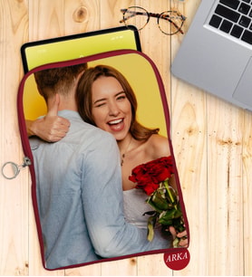 BK Gift Kişiye Özel Sevgililer Fotoğraflı Taşınabilir Koruyucu Tablet Kılıfı & Organizer Çanta - Kırmızı-1